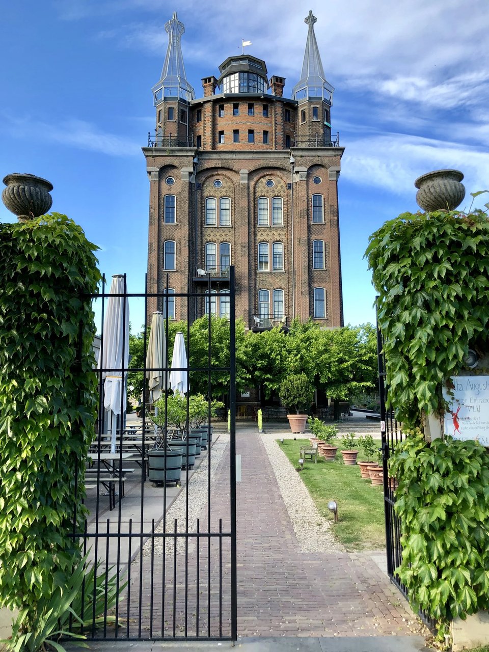 Villa Augustus, how it began