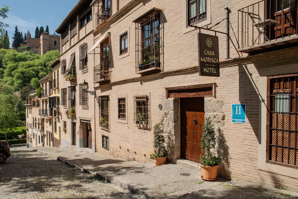 Hotel Casa Morisca, how it began