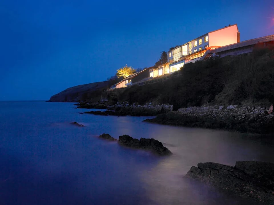 Cliff House Hotel, Ardmore, how it began