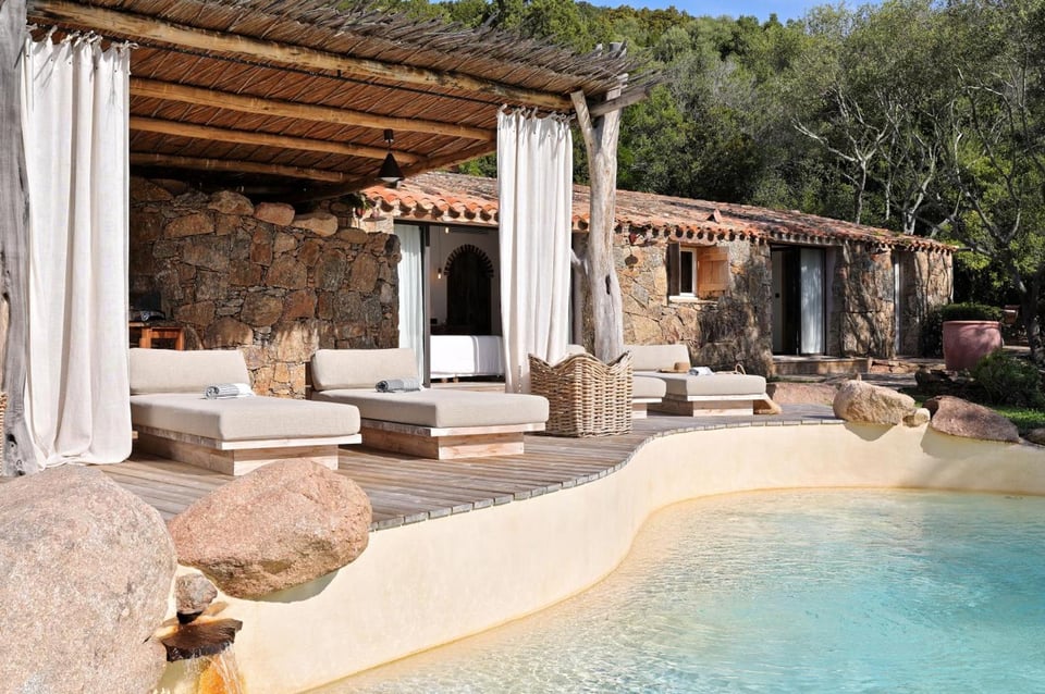 Domaine Les Oliviers de Palombaggia, the pool