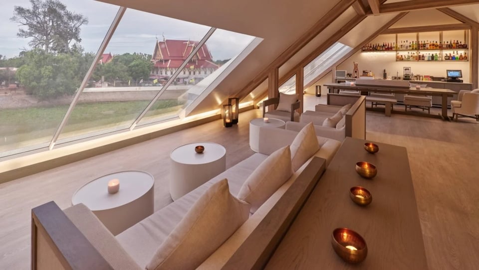 Sala Ayutthaya, eat and drink