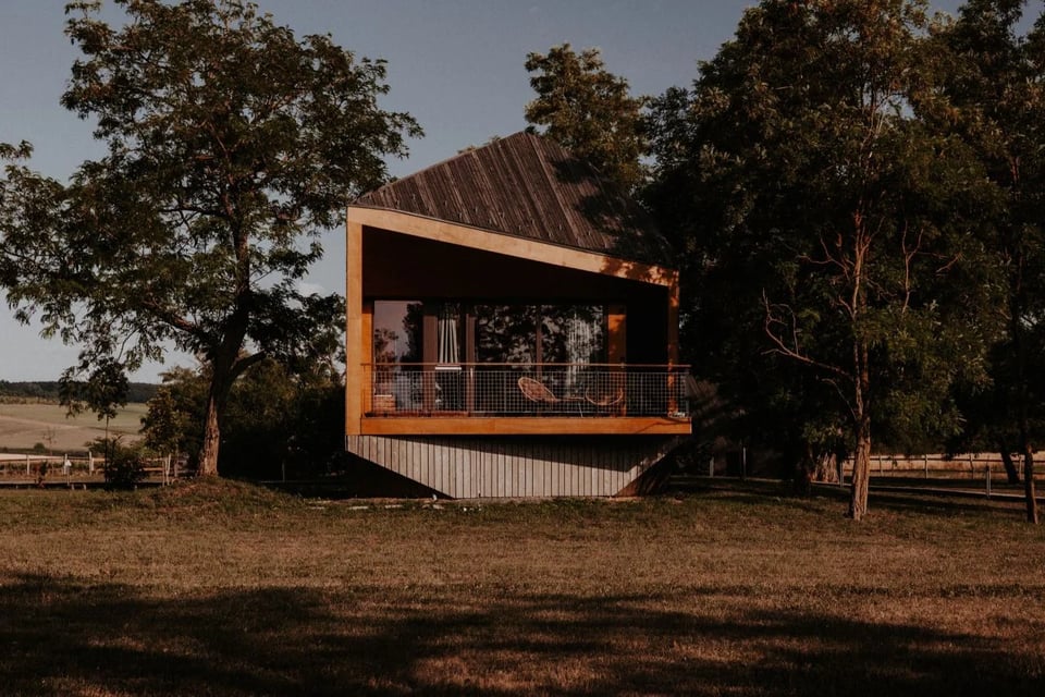 Rock Cabins - Kapolcsi Sziklák, how it began