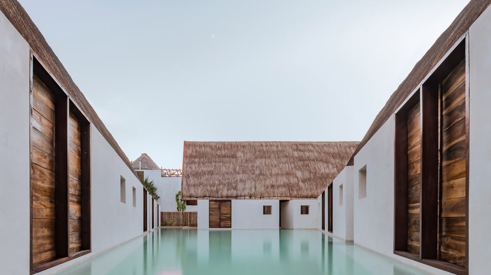 Hotel Punta Caliza
