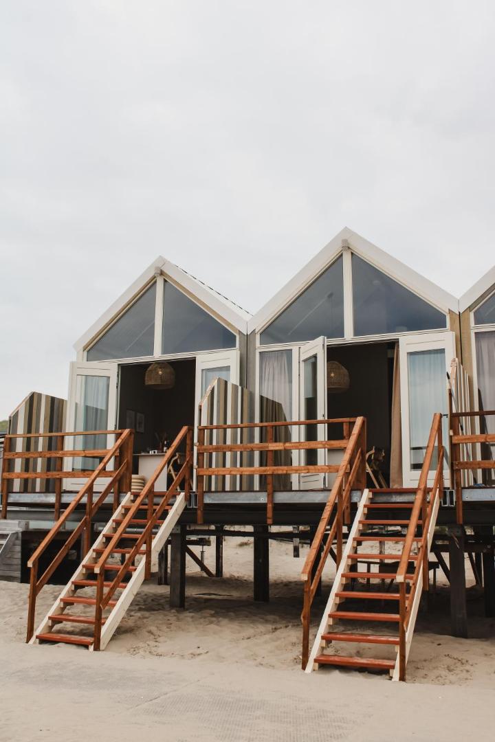 Zoomers aan Zee Strandhotel en Strandhuisjes, how it began