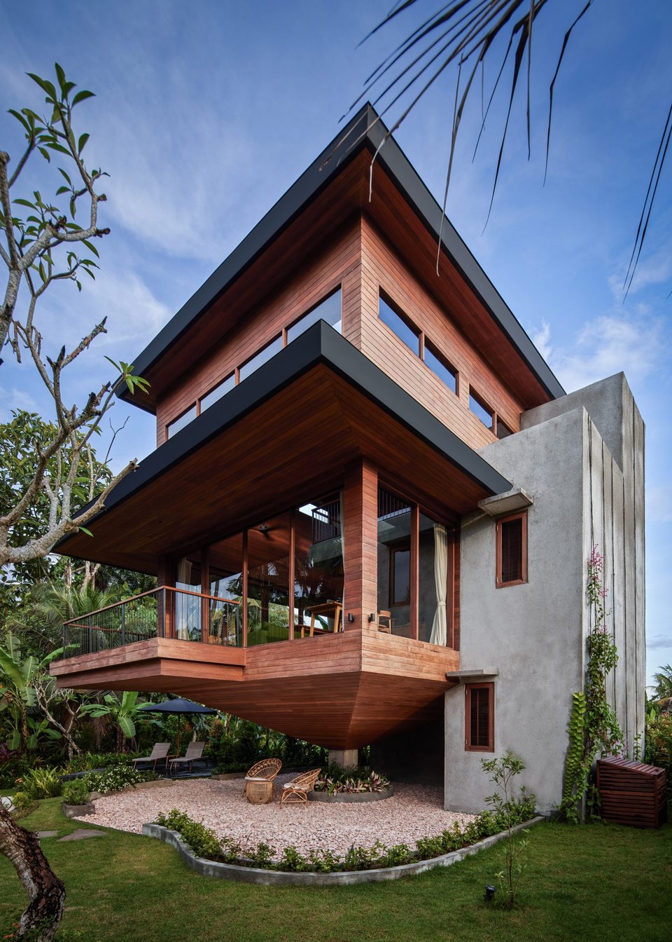 Birdhouses Bali, how it began