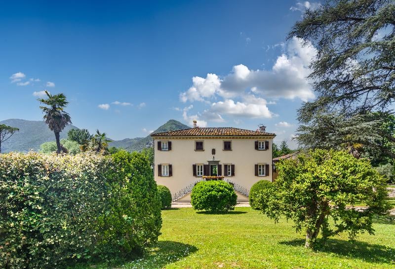 Albergo Villa Marta, how it began
