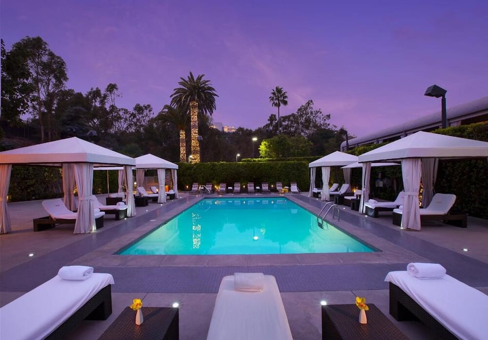 Luxe Sunset Boulevard Hotel