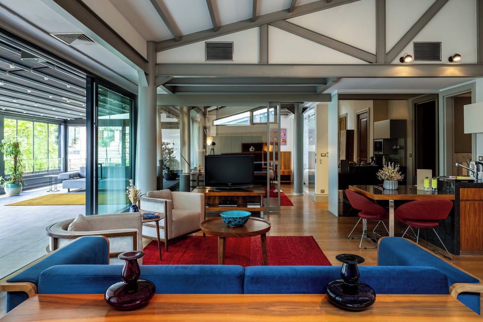 Tomtom Suites