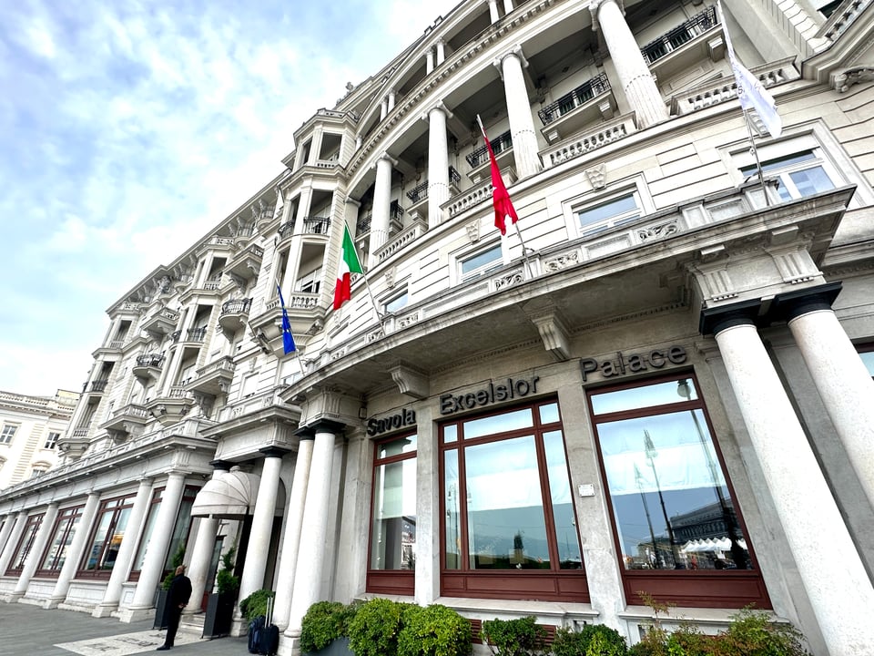 Savoia Excelsior Palace, how it began