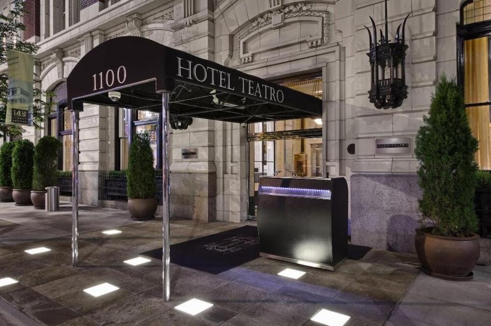 Hotel Teatro, how it began