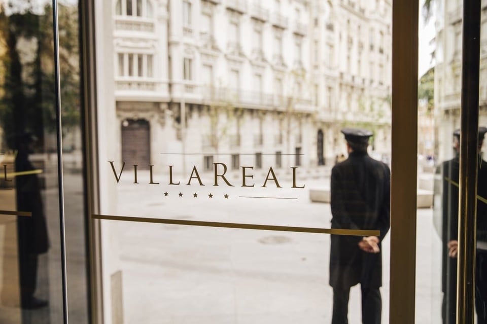 Hotel Villa Real, how it began