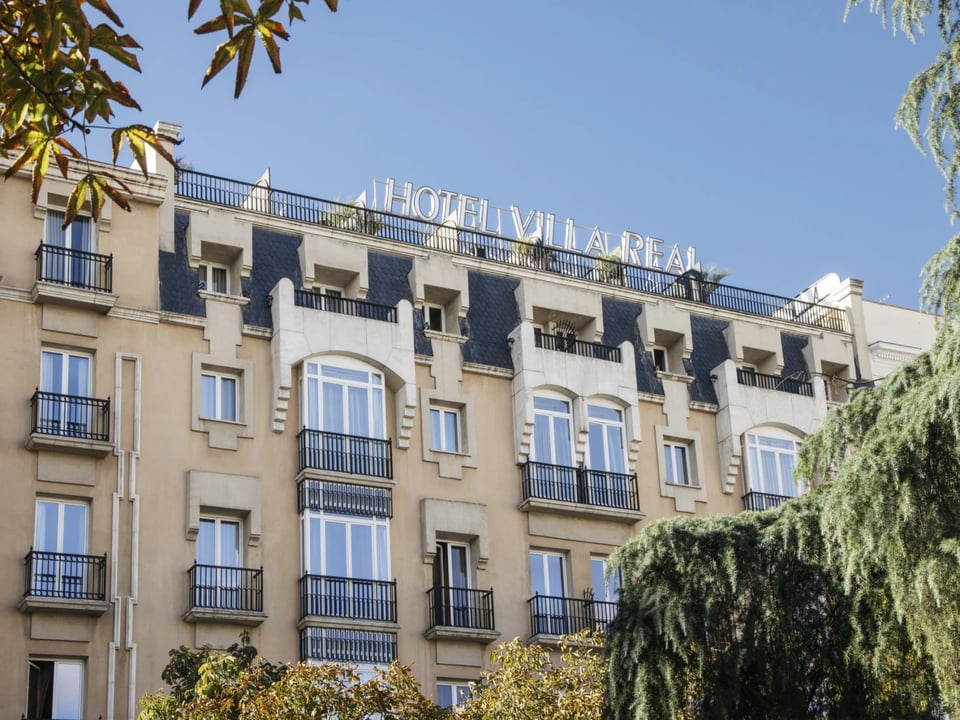 Hotel Villa Real, how it began