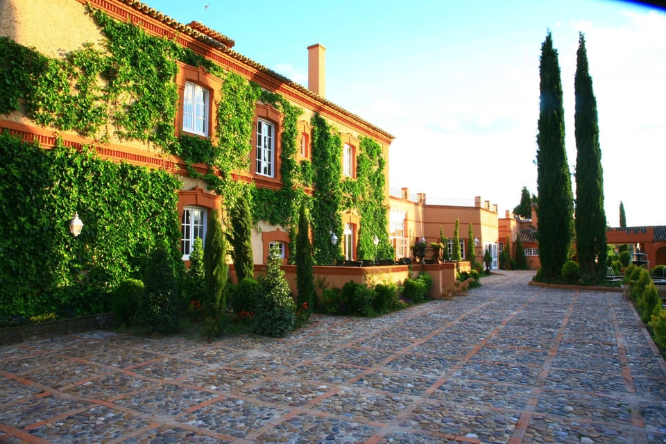 Hotel Valdepalacios y Restaurante Tierra, how it began
