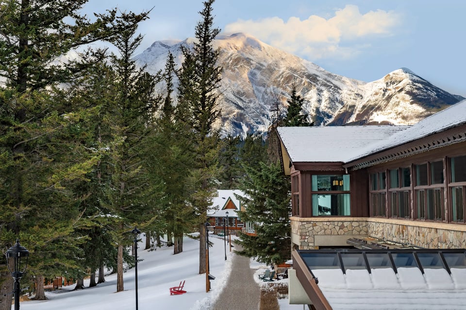 Fairmont Jasper Park Lodge, how it began