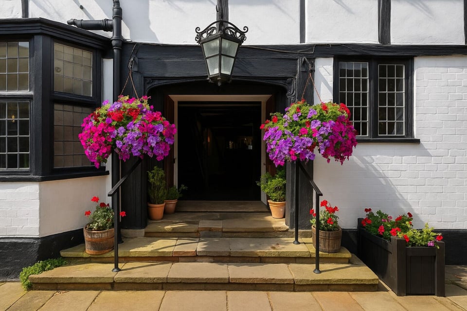 The Crown Inn, Old Amersham, how it began