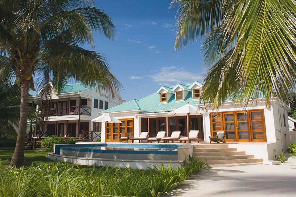 Victoria House Resort & Spa, how it began