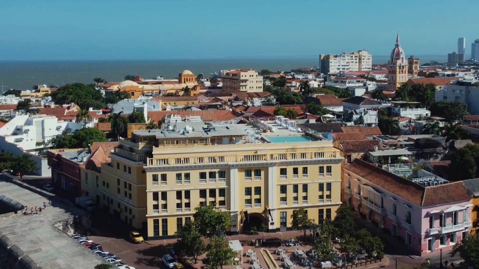 Hotel Charleston Santa Teresa, how it began