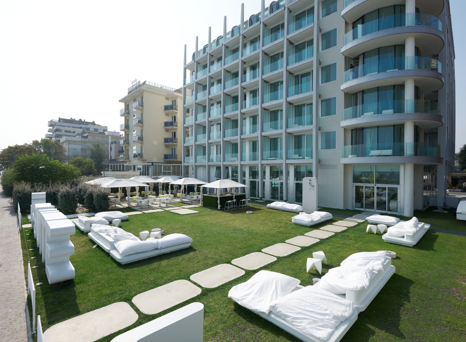 i-SUITE Hotel, how it began