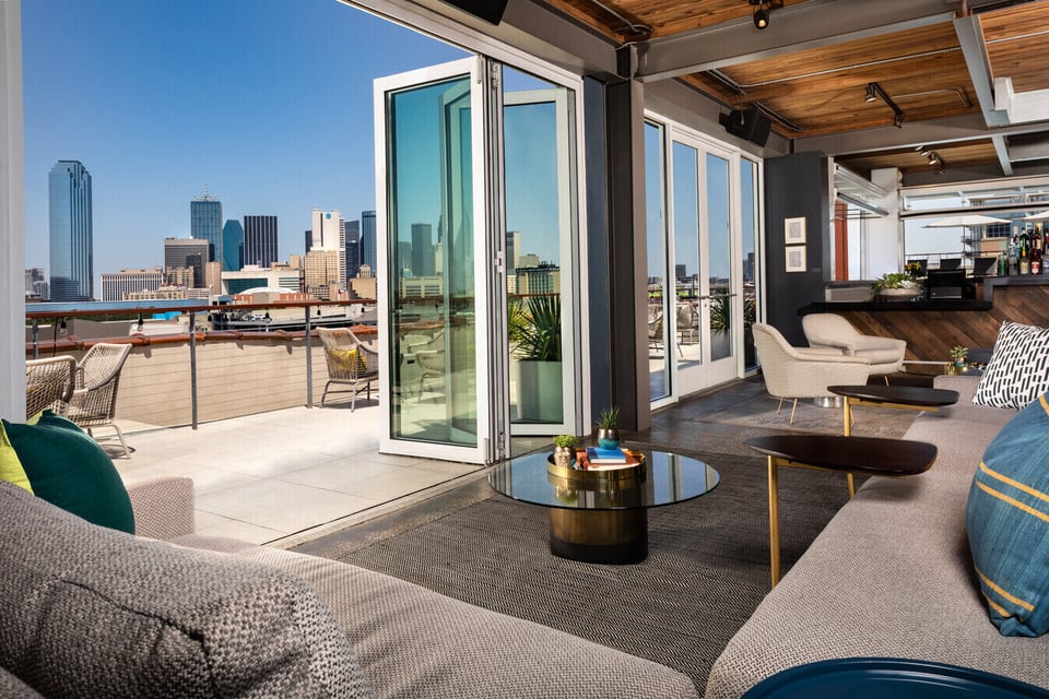 CANVAS Hotel