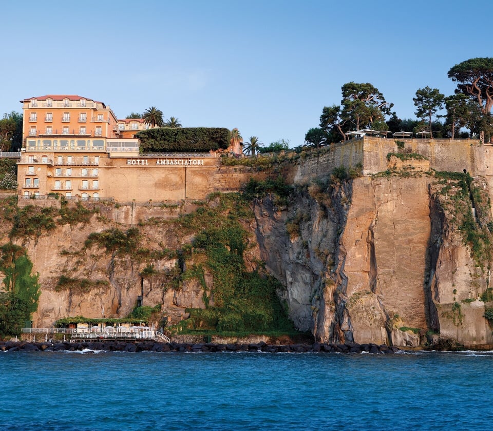 Grand Hotel Ambasciatori, how it began