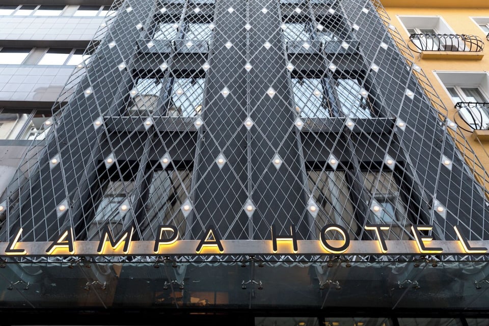 Lampa Design Hotel