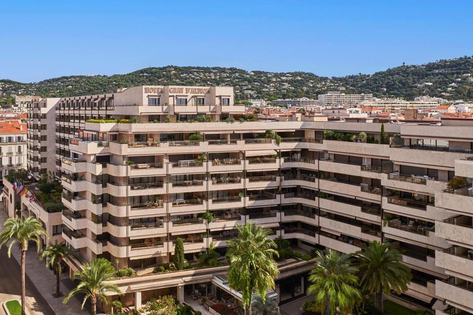 Hôtel Barrière Le Gray d'Albion Cannes, how it began