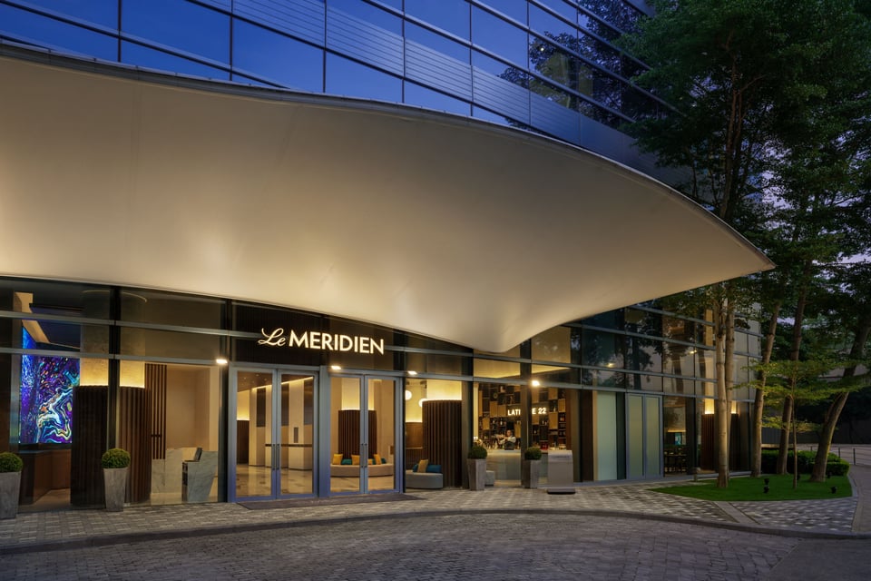 Le Méridien Hong Kong, Cyberport, how it began