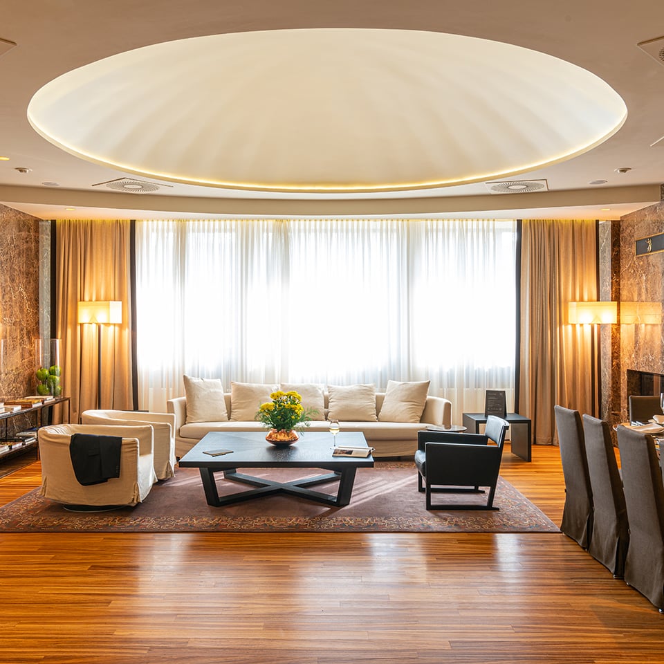 Berd's Hotel