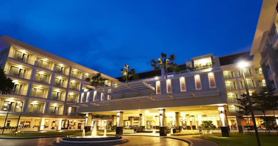 Kantary Hills Hotel, how it began