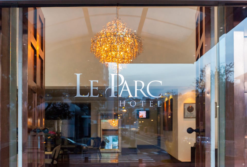 Le Parc Hotel, how it began
