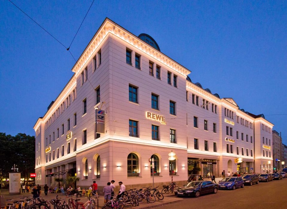 25hours Hotel München The Royal Bavarian, how it began