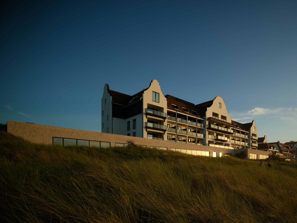 Hotel de Blanke Top, how it began
