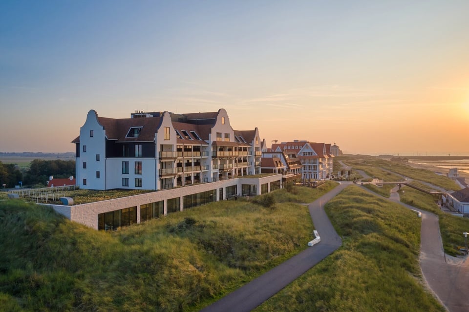 Hotel de Blanke Top, how it began