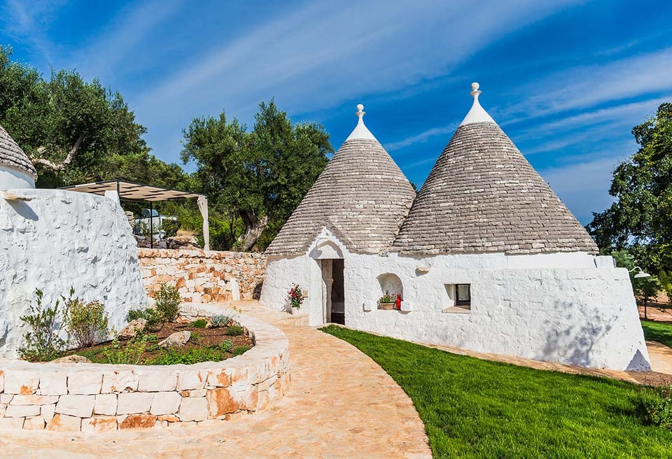 Borgo Canonica, how it began