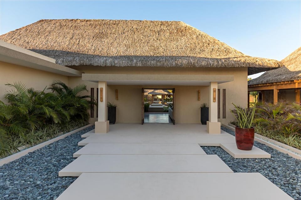 Casana Hotel, how it began