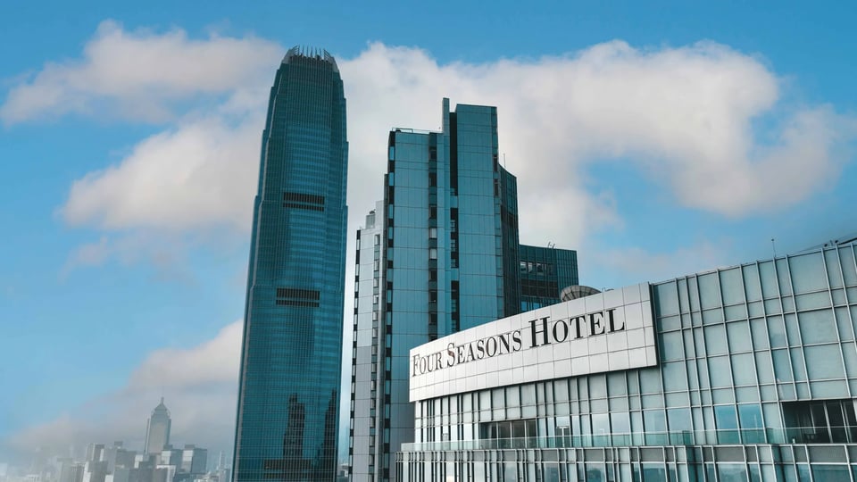 Four Seasons Hotel Hong Kong, how it began