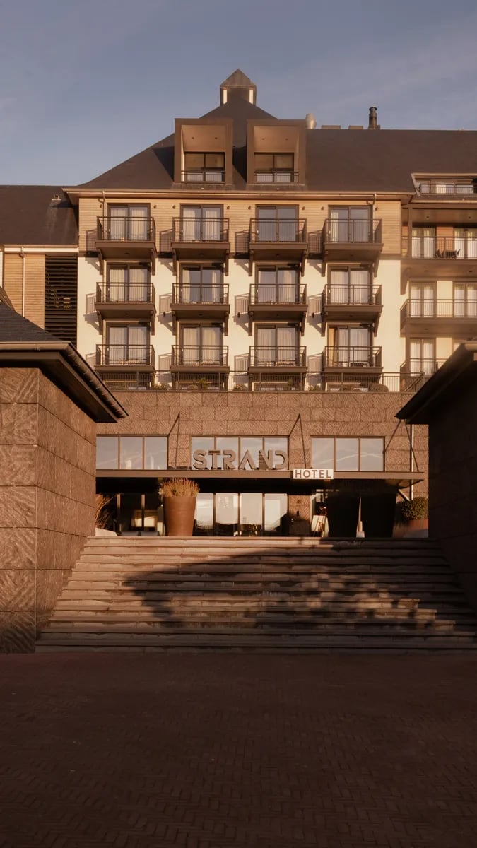Strandhotel Cadzand, how it began