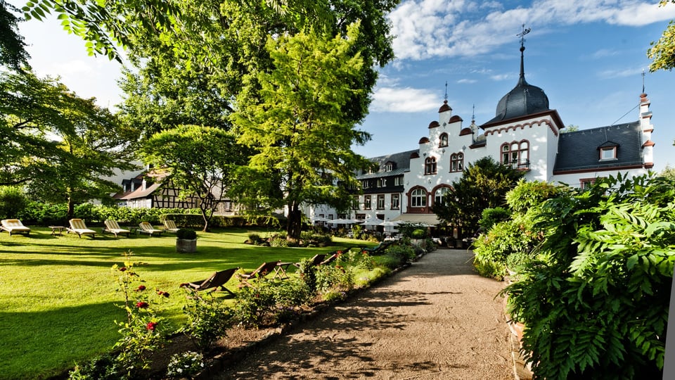 Hotel Kronenschlösschen, how it began