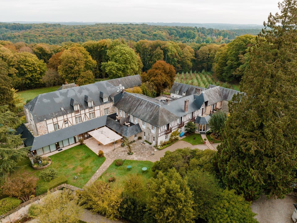 Le Manoir du Lys, The Originals Relais, how it began