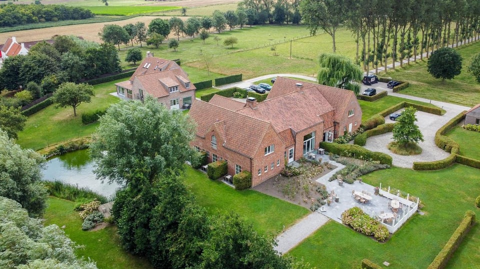 Hotel Huyshoeve, how it began