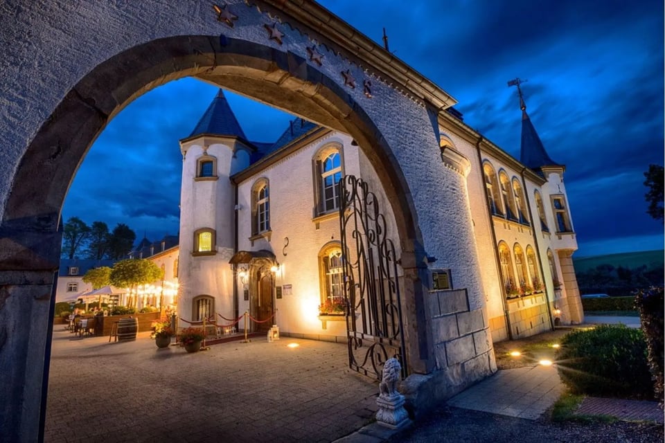 Urspelt Castle, how it began
