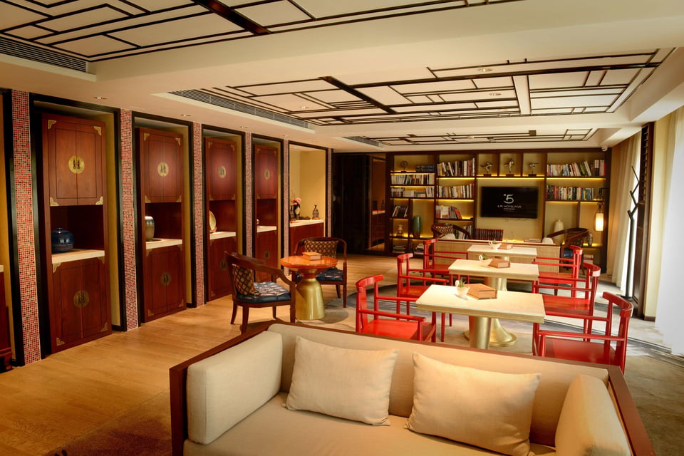 LN Hotel Five
