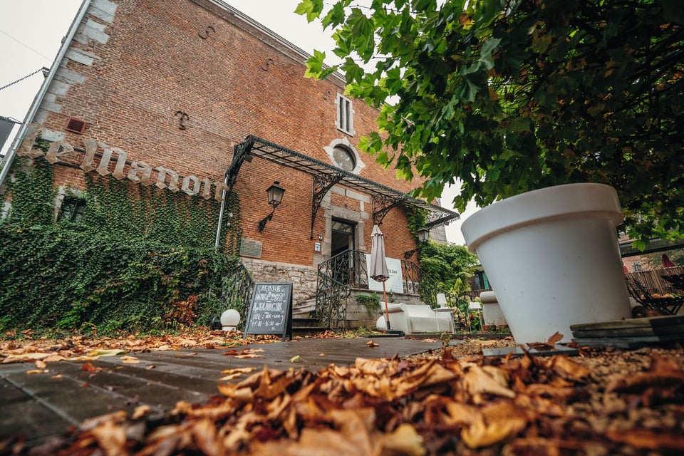 Hôtel Le Manoir, how it began