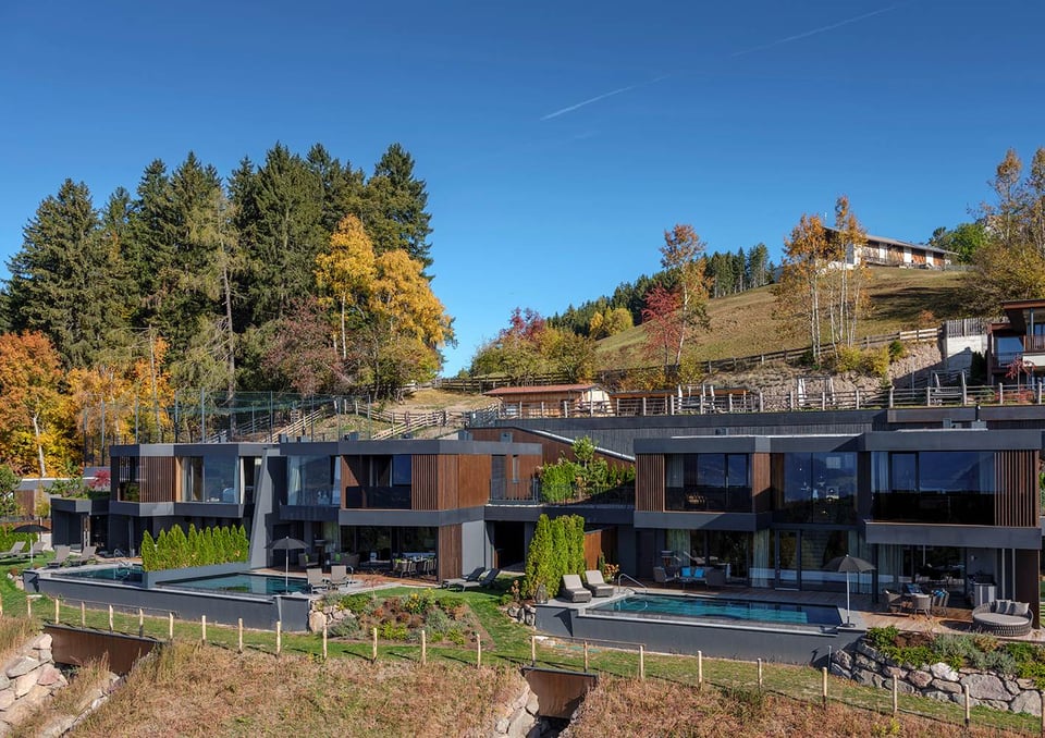 Hotel Chalet Mirabell, how it began