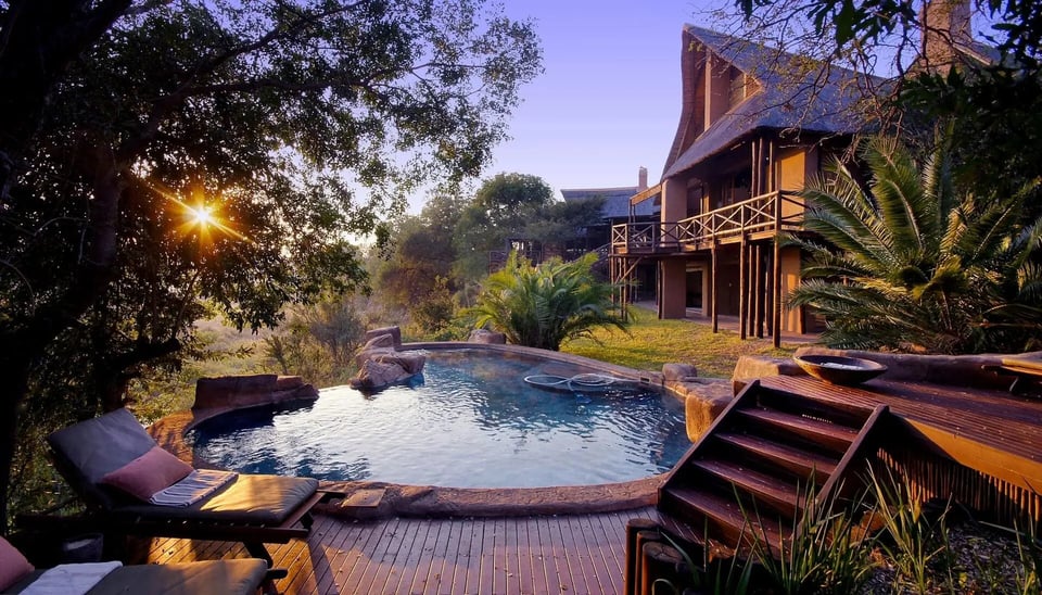 Lukimbi Safari Lodge