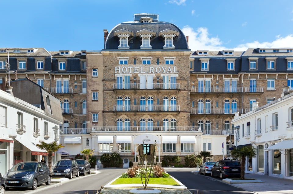 Hotel Barrière Le Royal La Baule, how it began