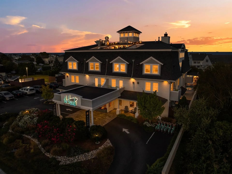 The Break Hotel, how it began