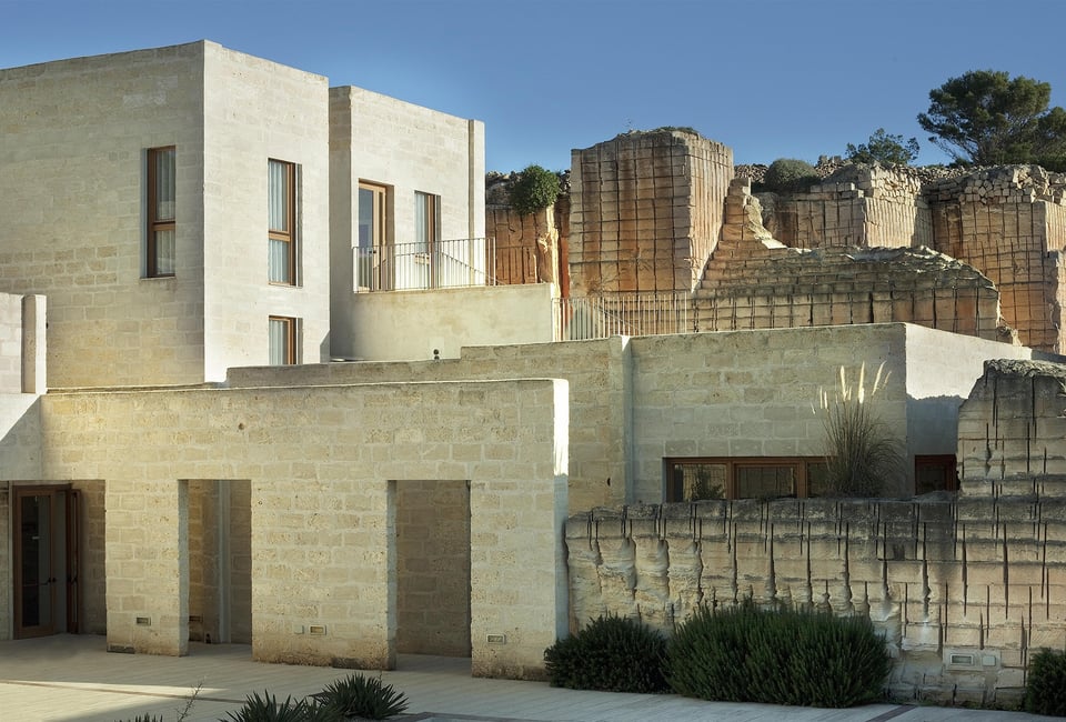 Cave Bianche Hotel