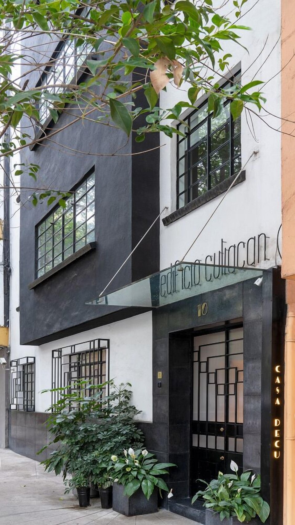 Casa Decu, how it began
